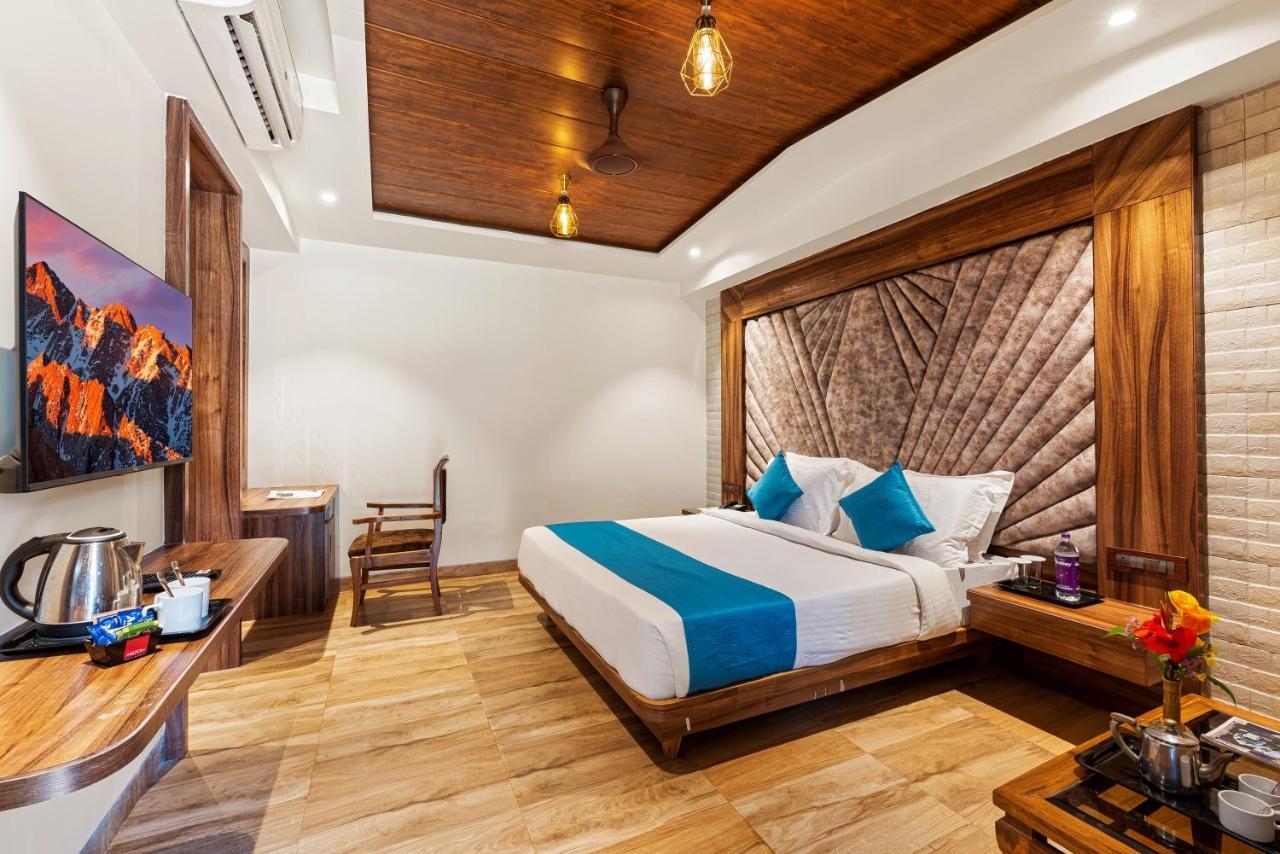 Mayur Retreat & Spa Lonavala Exteriör bild