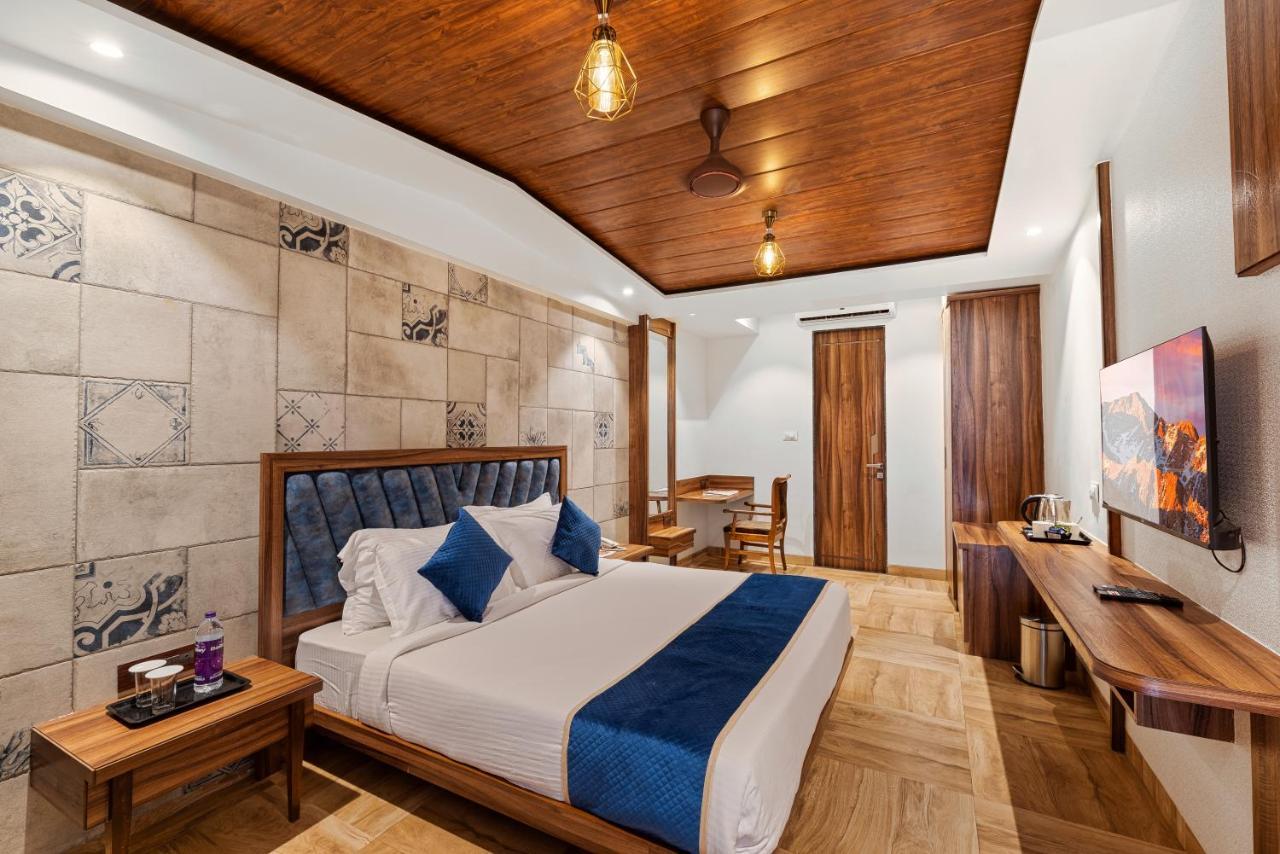 Mayur Retreat & Spa Lonavala Exteriör bild